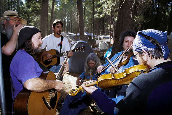 The Lost Dogs, Jim Bobisuthi, Woody Moise, Jeff Orr, Jack Grosse, Lynn Douglas, unidentified man, ​Strawberry Music Festival, Fall, 2002
