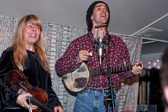 Donna & Kelly Mulhollan, Still on the Hill, January 19, 2008