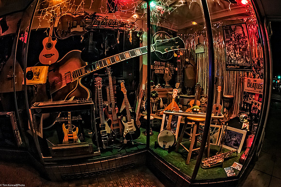Guitar Forward, Tall Toad Music, Petaluma, CA, September 27, 2011