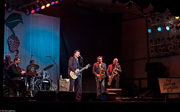 James Hunter Six, Main Stage, ​ ​Strawberry Music Festival, Spring, 2013