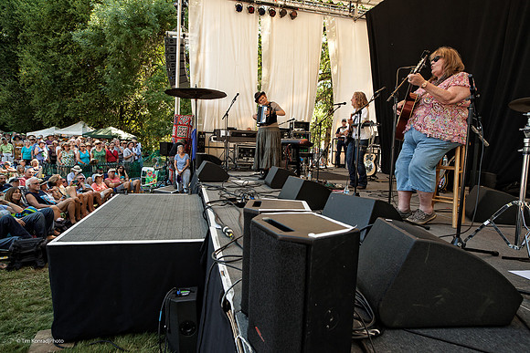 Blame Sally and Sarah Elizabeth Campbell, ​​Kate Wolf Music Festival, 2012