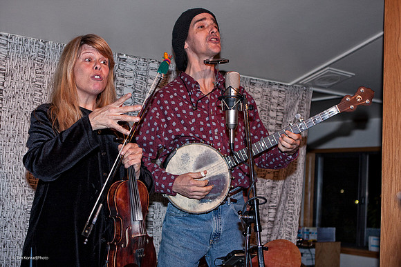 Donna & Kelly Mulhollan, Still on the Hill, January 19, 2008
