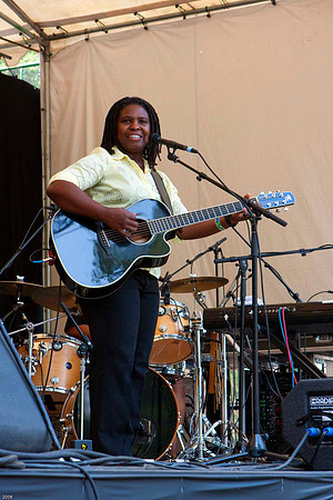 Ruthie Foster