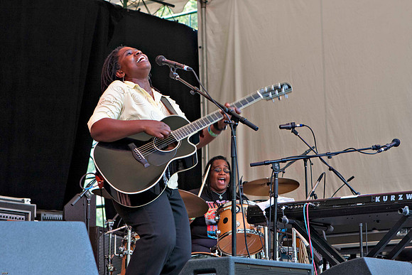 Ruthie Foster