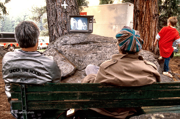 Strawberry Television Channel, ​Strawberry Spring, 1989