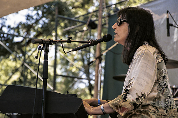 Karla Bonoff, ​Kate Wolf Music Festival, 2002